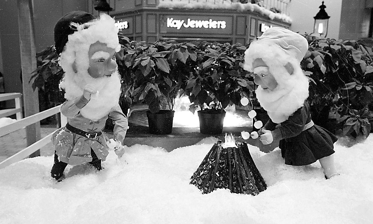 1980s Mall Christmas